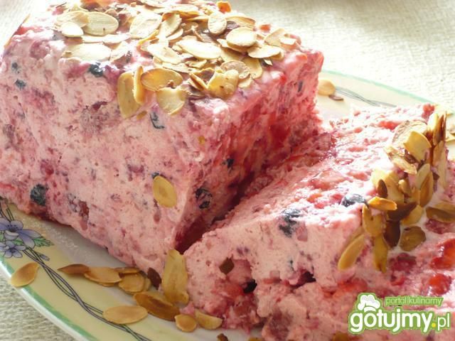 Francuska terrina z owocami