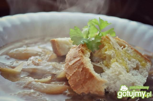 Francuska zupa cebulowa 2