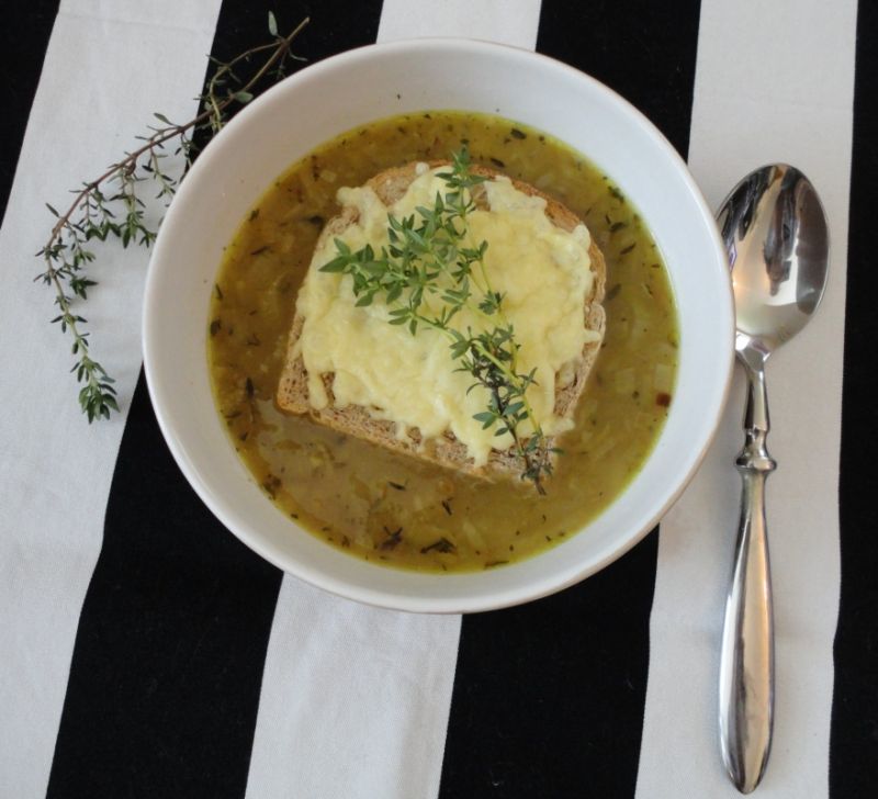 Francuska zupa cebulowa Francuska zupa cebulowa