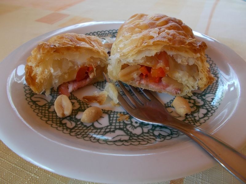 Francuskie kąski z boczkiem i orzechami 