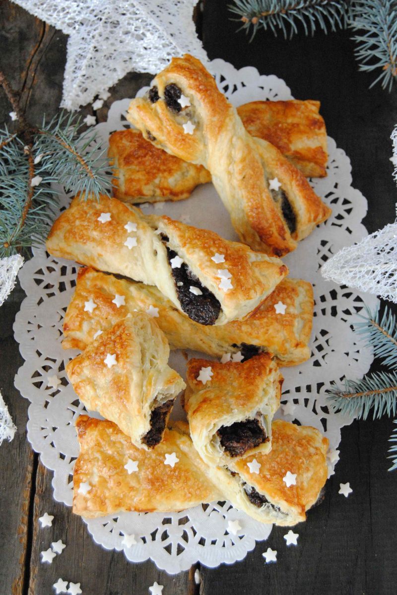 Francuskie paluchy z masą makową