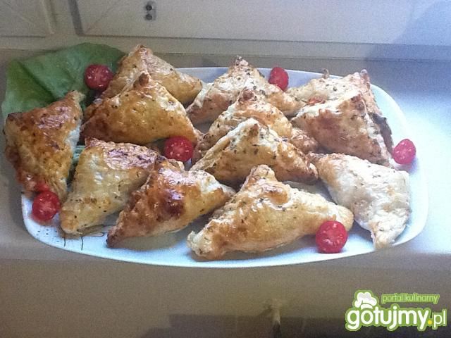 Francuskie pierożki z nadzieniem Francuskie pierożki z nadzieniem