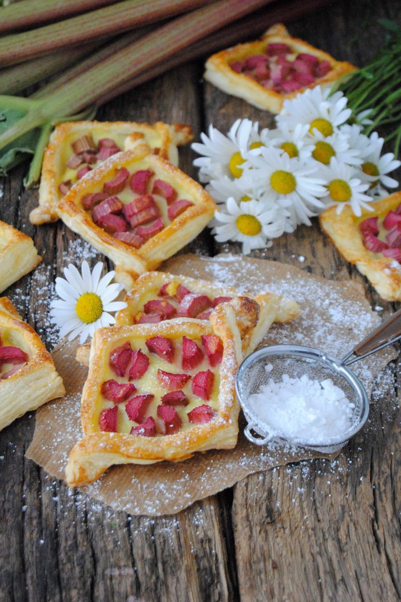 Francuskie romby z rabarbarem