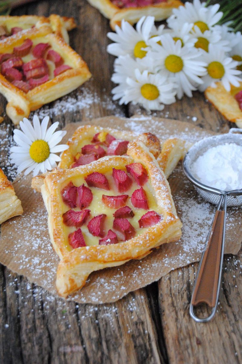 Francuskie romby z rabarbarem