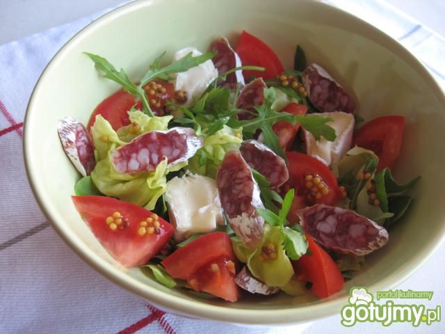 Francuskie smaki w sałatce