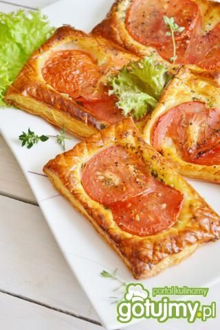 Francuskie tarty z pomidorami Francuskie tarty z pomidorami