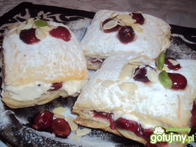 francuzik z wiśniami