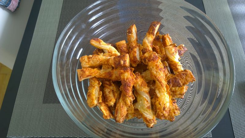 Francuzkie serowe paluszki Gina Francuzkie serowe paluszki Gina