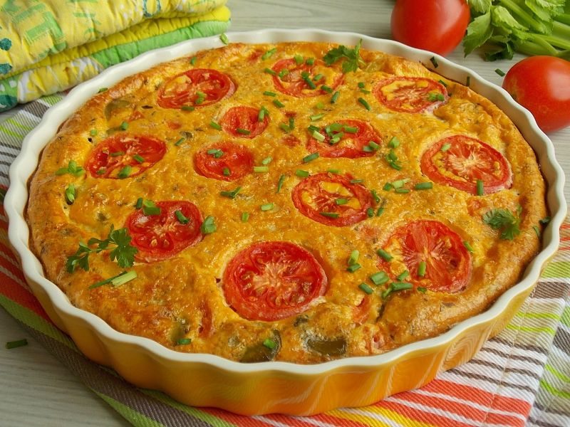 Frittata z bobem i pomidorami Frittata z bobem i pomidorami