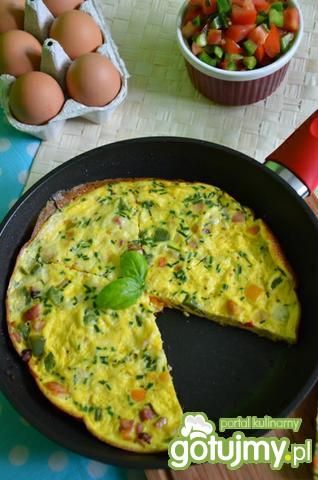 Frittata z boczkiem i papryką Frittata z boczkiem i papryką