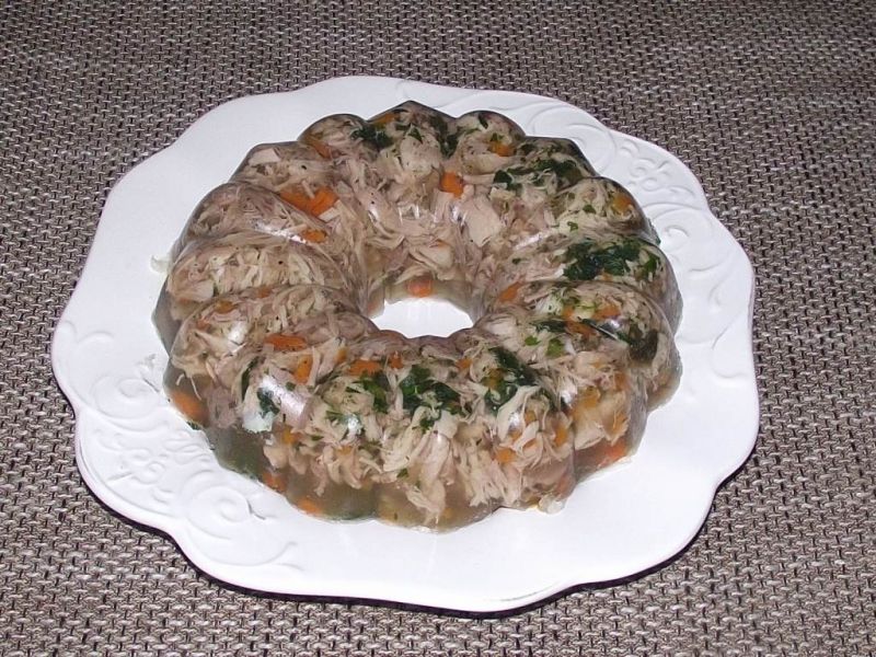 Galareta wieprzowo drobiowa  Galareta wieprzowo drobiowa