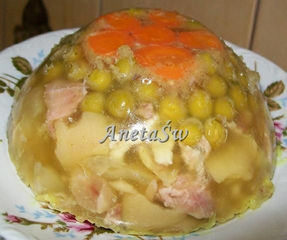 Galareta z nóżek wieprzowych