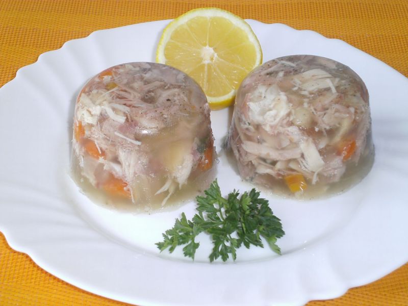 Galaretka drobiowo- wieprzowa Galaretka drobiowo- wieprzowa