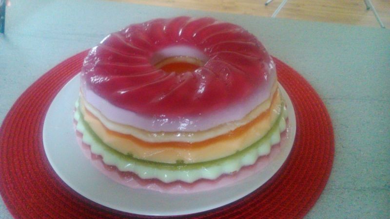 Galaretka w tęczowej odsłonie