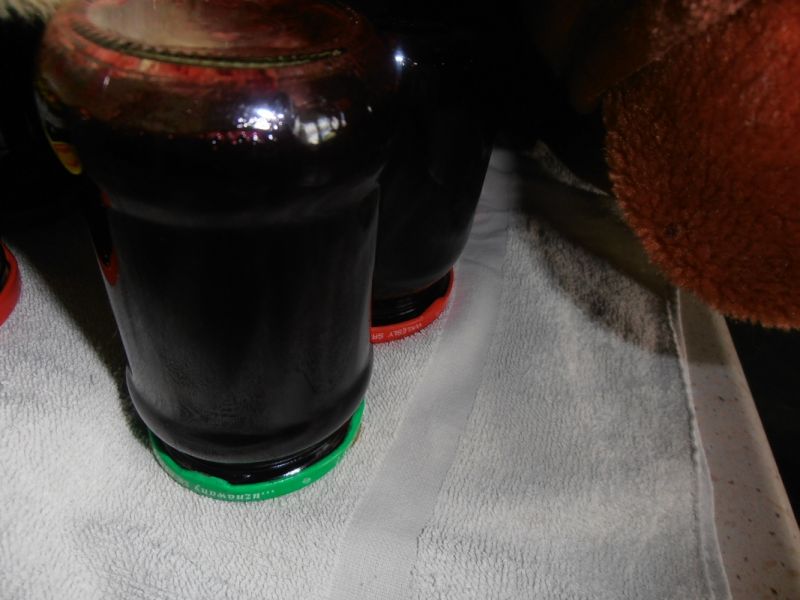 Galaretka z czarnej porzeczki z sokiem wiśniowym