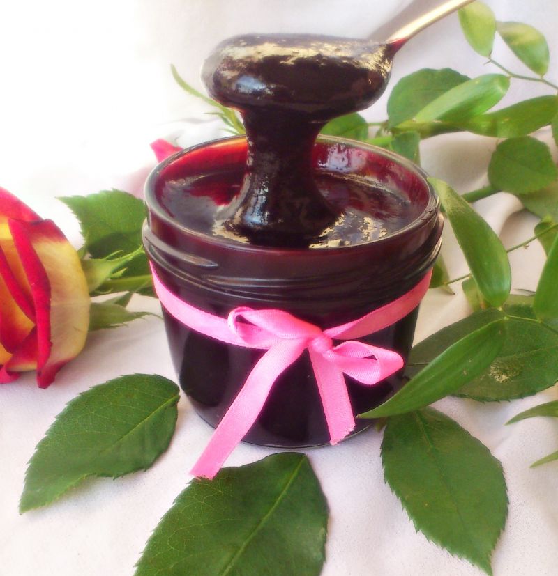 Galaretka/sos z czarnej porzeczki Galaretka/sos z czarnej porzeczki