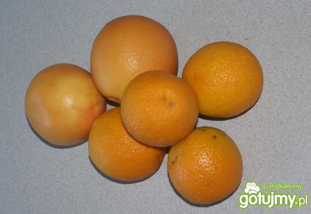 Galaretki podawane w skórce pomarańczy