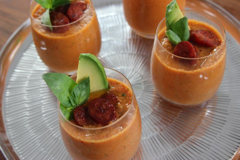Gazpacho z chorizo