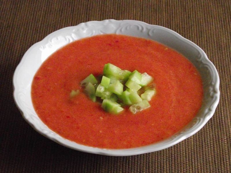 Gazpacho ze świeżych warzyw  Gazpacho ze świeżych warzyw