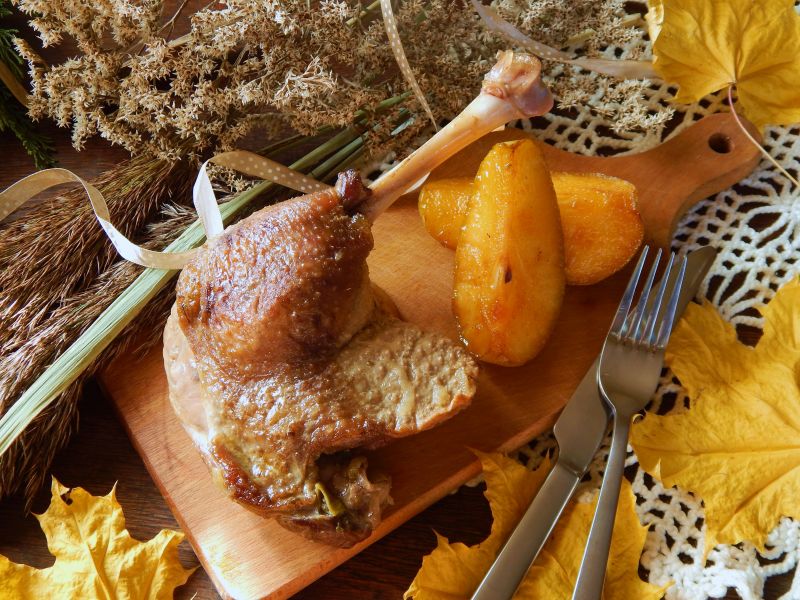 Gęś duszona w tłoczonym soku jabłkowym Gęś duszona w tłoczonym soku jabłkowym