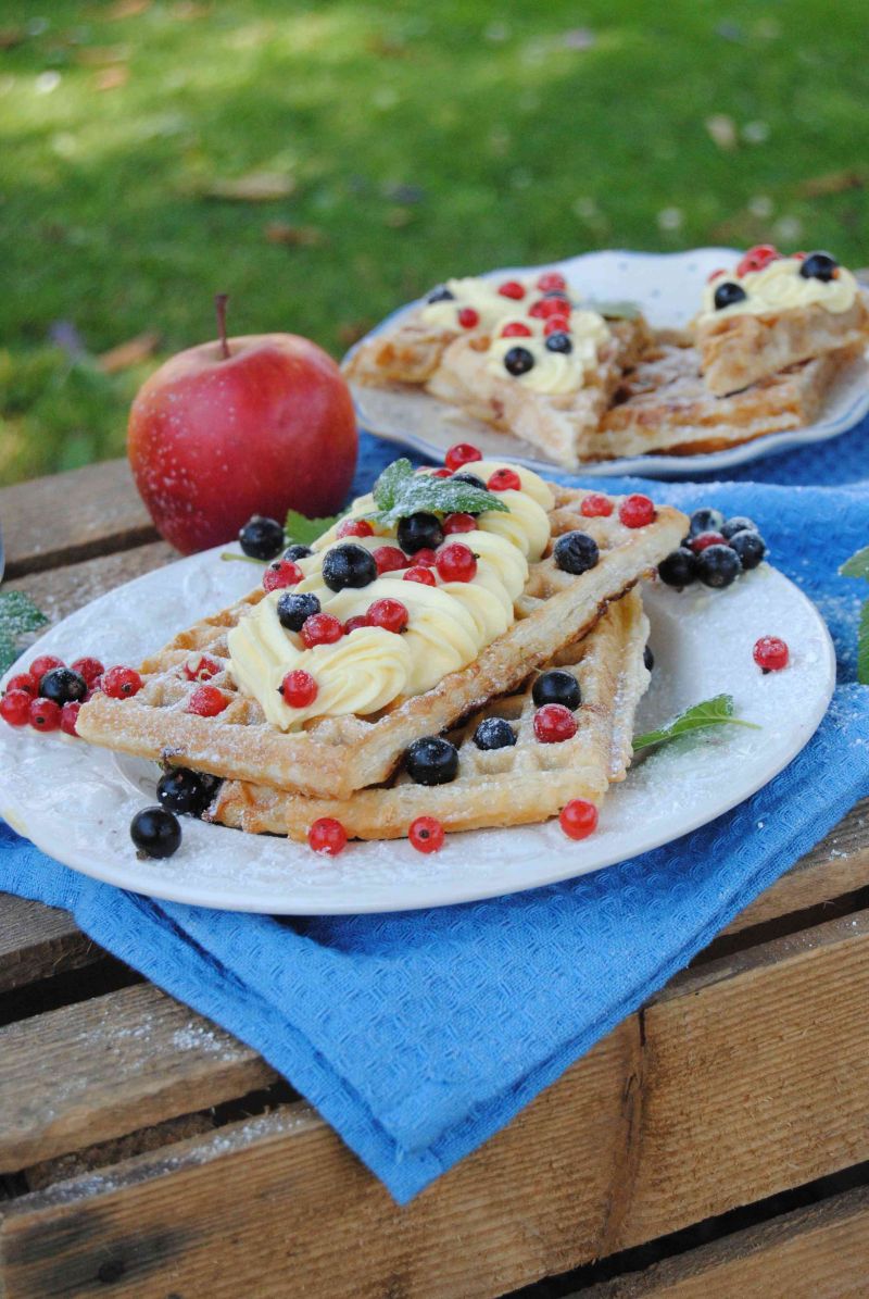 „Gofry szarlotki” z kremem mascarpone