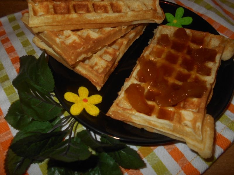 Gofry z ziemniakami i kaszą manną Gofry z ziemniakami i kaszą manną