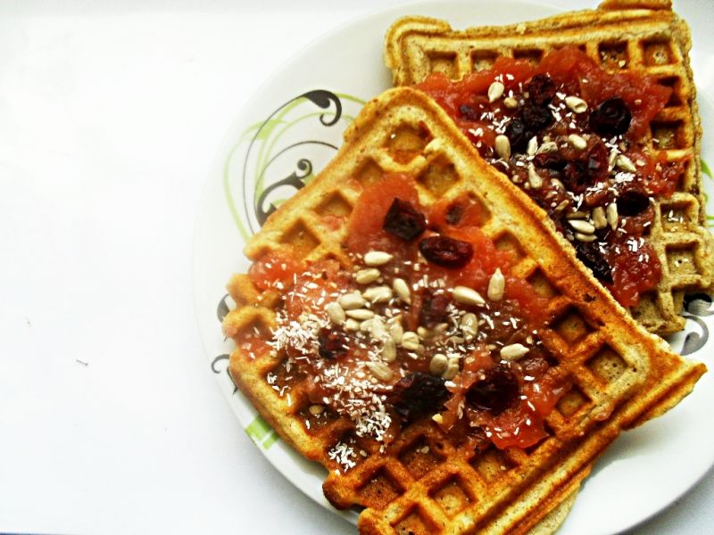 Gofry żytnio-pszenne z dżemem