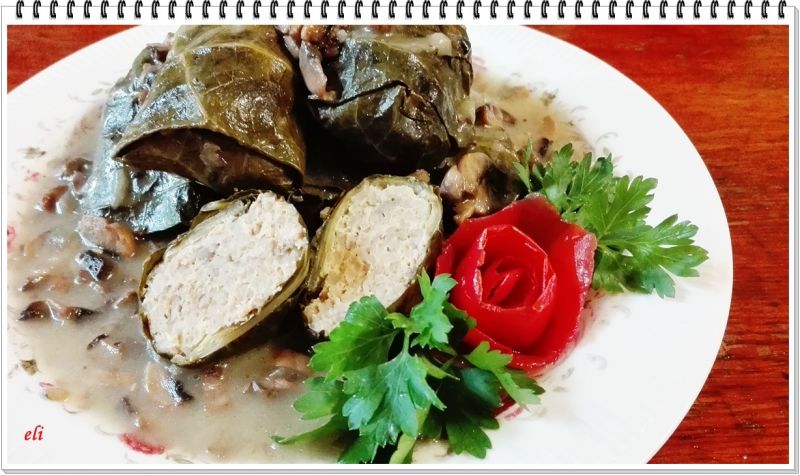 Gołąbki Eli w liściach kalarepy