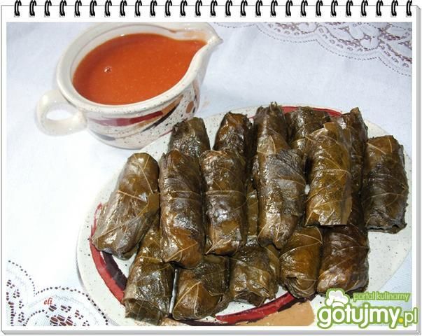 Gołąbki Eli w świeżych liściach winogron