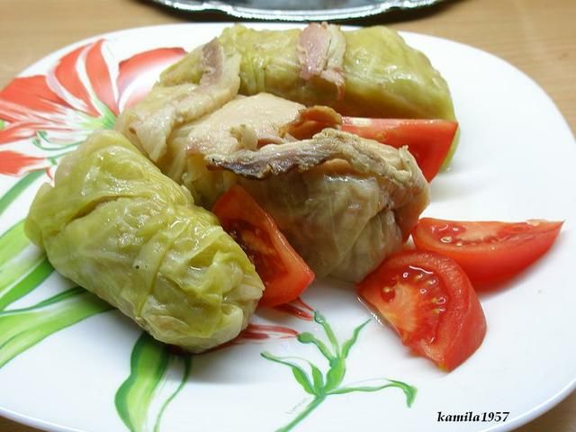 gołąbki przekładane boczkiem