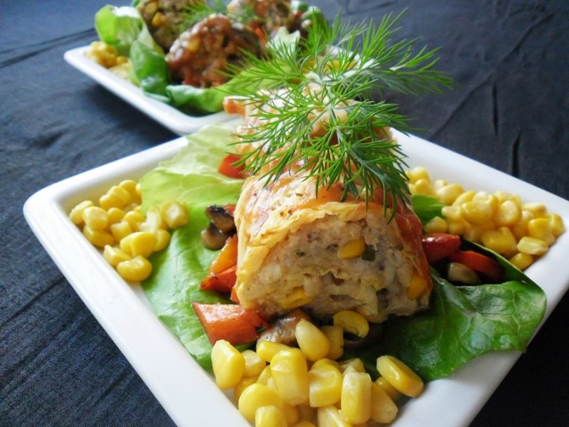 Gołąbki - roladki w kolorowym towarzystwie 