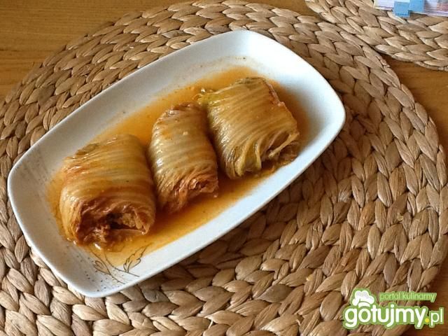 Gołąbki w pekińce z cukinią