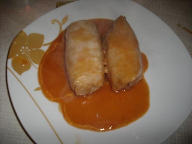 Gołąbki w sosie pomidorowym