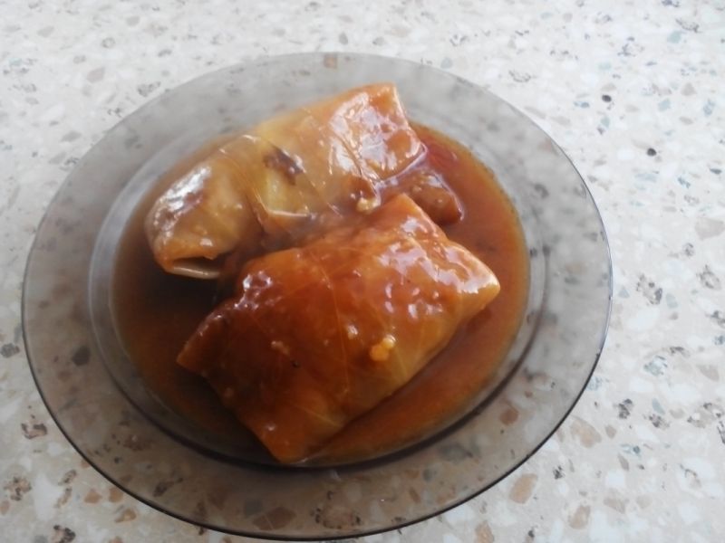 Gołąbki w sosie pomidorowym