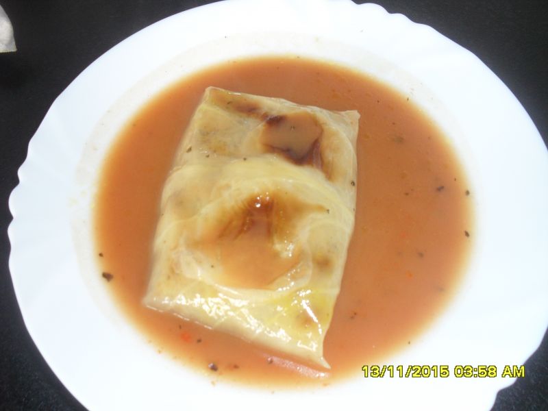 Gołąbki  w sosie pomidorowym Gołąbki  w sosie pomidorowym