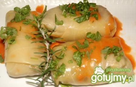 Gołąbki  w sosie z włoskimi ziołami Gołąbki  w sosie z włoskimi ziołami