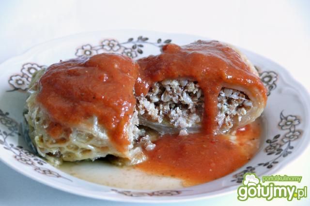 Gołąbki z kaszą gryczaną i boczkiem