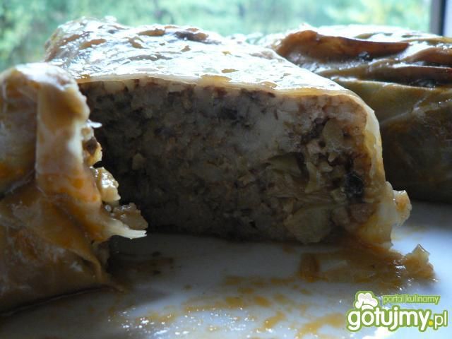 Gołabki z kaszą, mięsem i grzybami Gołabki z kaszą, mięsem i grzybami