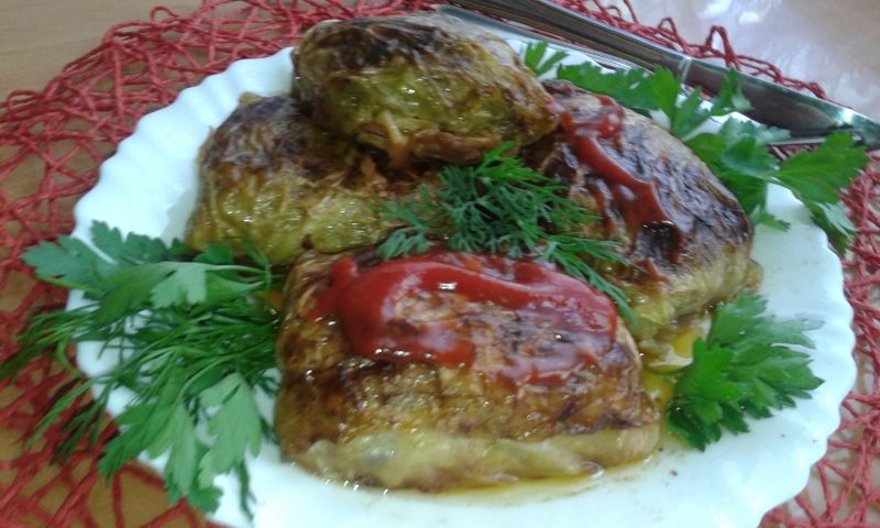 Gołąbki z młodej kapusty