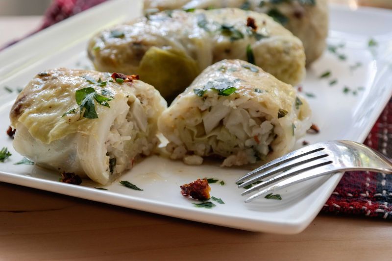 Gołąbki z pęczakiem i suszonymi pomidorami Gołąbki z pęczakiem i suszonymi pomidorami