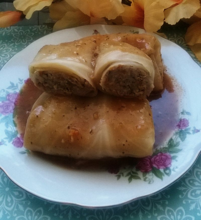 Gołąbki z ryżem, mięsem, dynią i marchewką