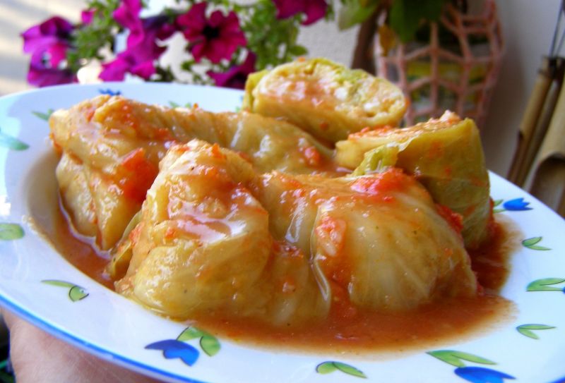 Gołąbki ze świeżymi pomidorami z szybkowara