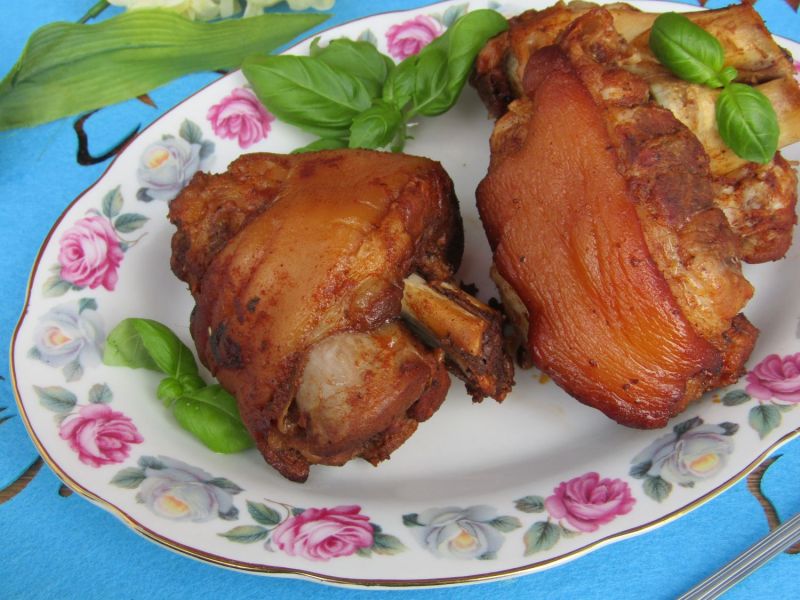 Golonka pieczona na podpiwku