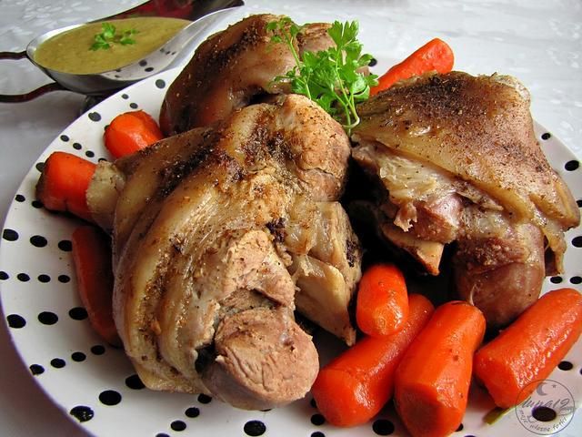 Golonka w winie Golonka w winie