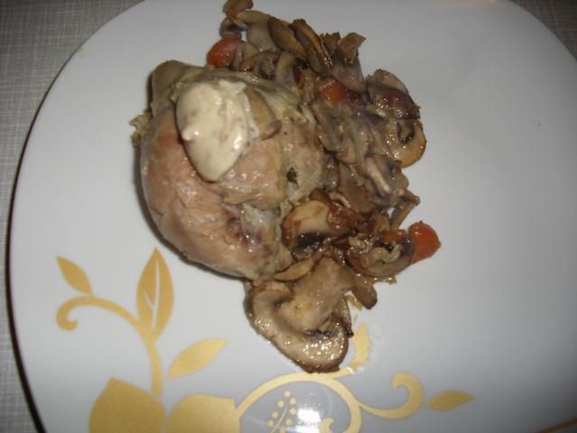 Golonko z pieczarkami Golonko z pieczarkami