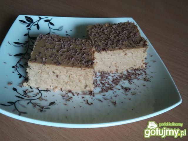 Goły sernik krówkowy