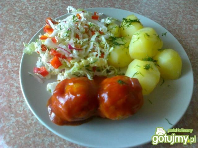 Gotowane pulpety w sosie spaghetti  Gotowane pulpety w sosie spaghetti