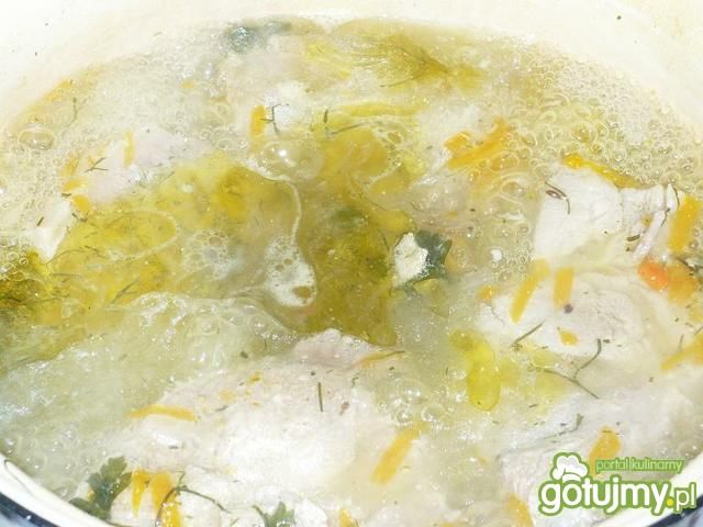 Gotowany filet z kurczaka