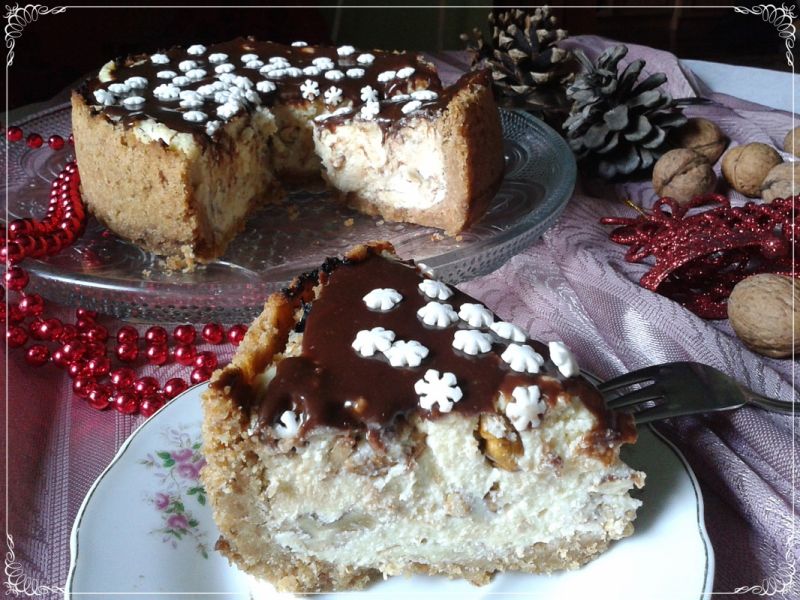 Gotowany sernik z orzechami