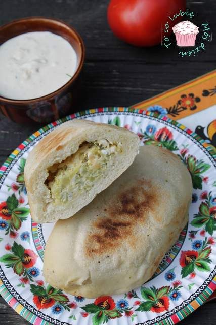 Gozleme- Tureckie kanapki z patelni Gozleme- Tureckie kanapki z patelni
